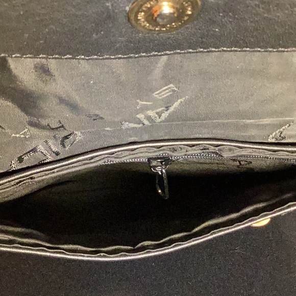 Leather purse animal print fur aprox 8”x 7.5” - Picture 4 of 5